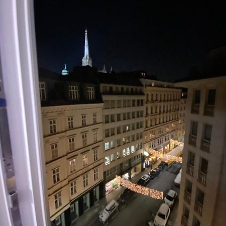 Neicapartmentlandskron 1010 Vienna Luaran gambar