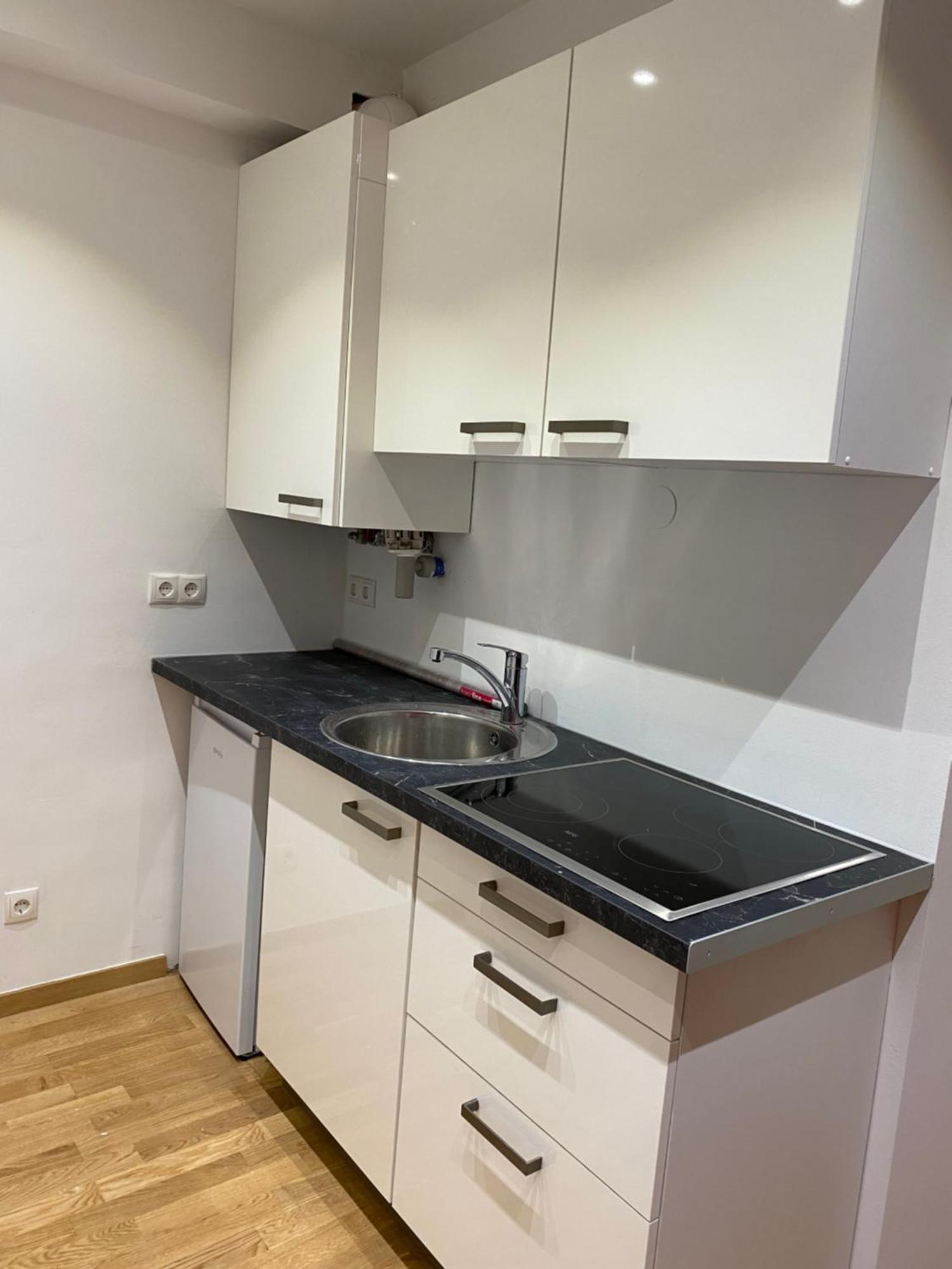 Neicapartmentlandskron 1010 Vienna Luaran gambar